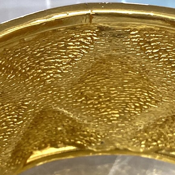 CHANEL CC Logo Matelasse Bangle Bracelet Gold GHW France Vintage 87RL336 - Picture 11 of 11